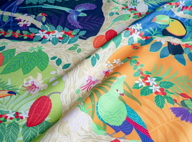 田代貴子の作品、テキスタイルの写真